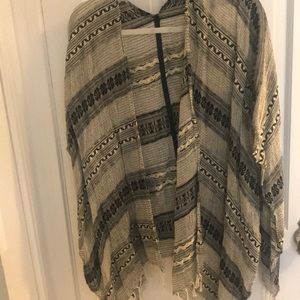 NWT American Eagle Kimono